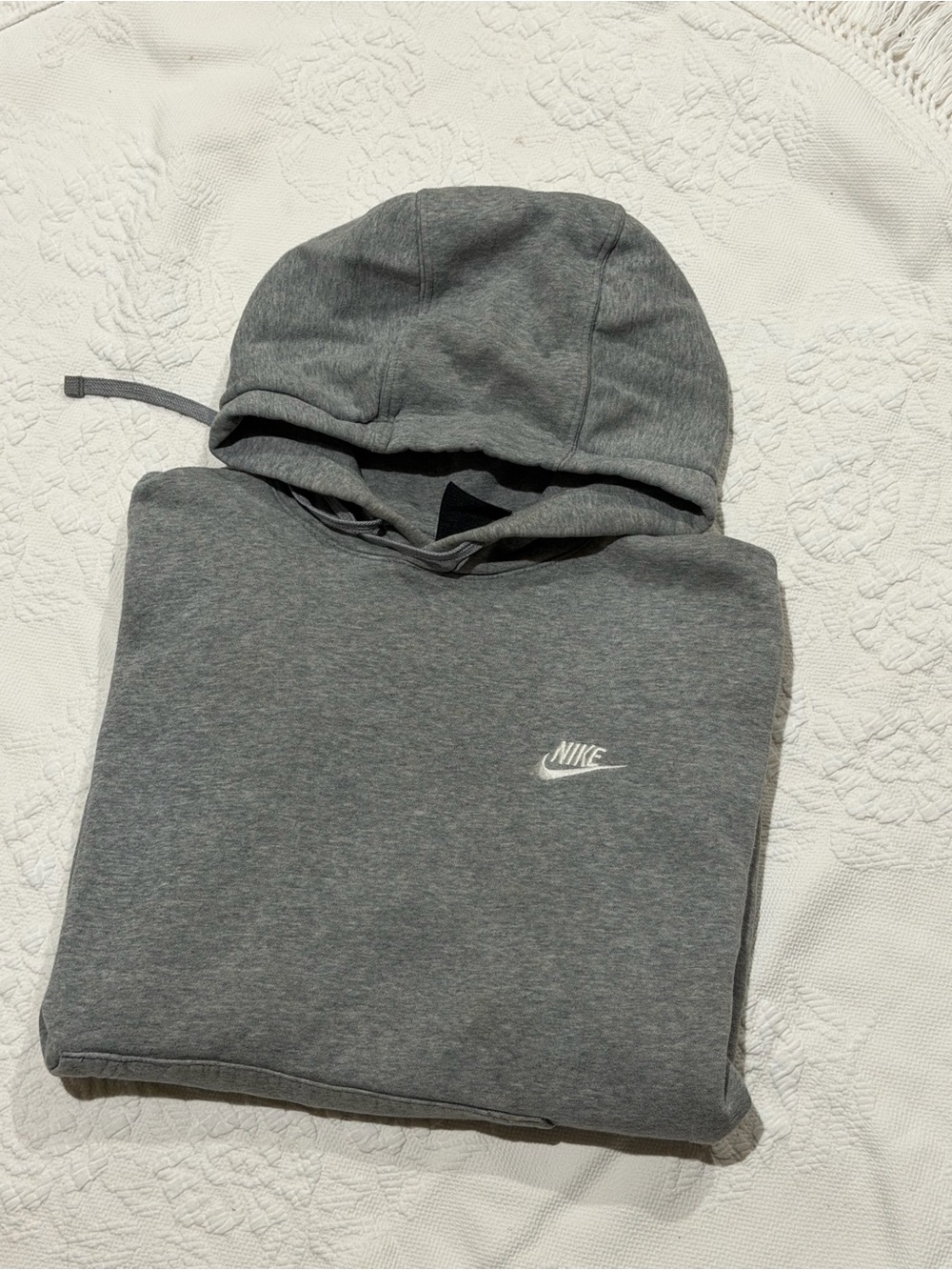 Nike Gray Men's Pullover Hoodie with Small Logo